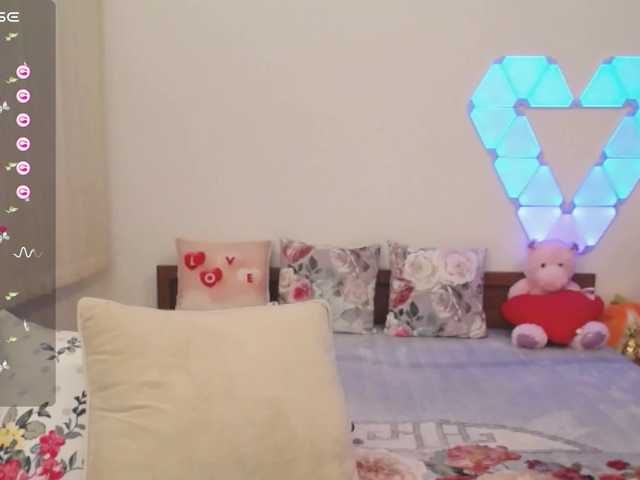 Емитувани слики од екранот _L_o_v_e_