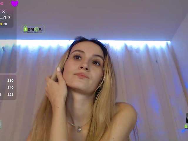 Емитувани слики од екранот Your_fantasy