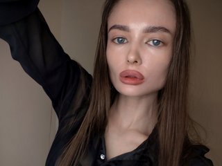 Еротски видео разговор -Barbie-Size-
