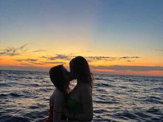 Еротски видео разговор -BaRaH0LkA-