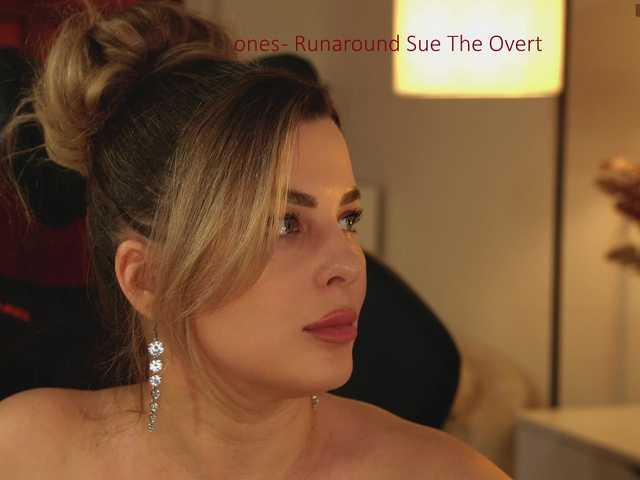 Емитувани слики од екранот _Lady_M_