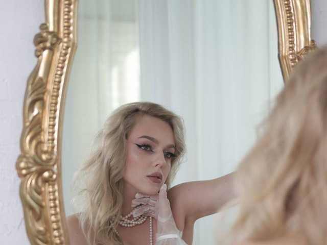 Фотографија на профилот -Arisha-