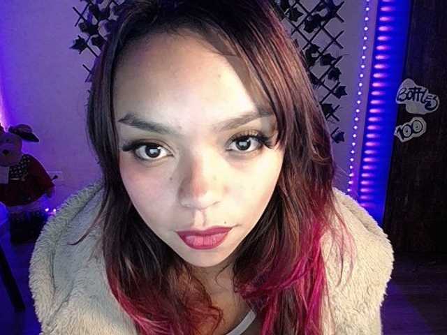 Емитувани слики од екранот 0emerald0