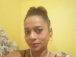 Еротски видео разговор 1FiestyAlpha69