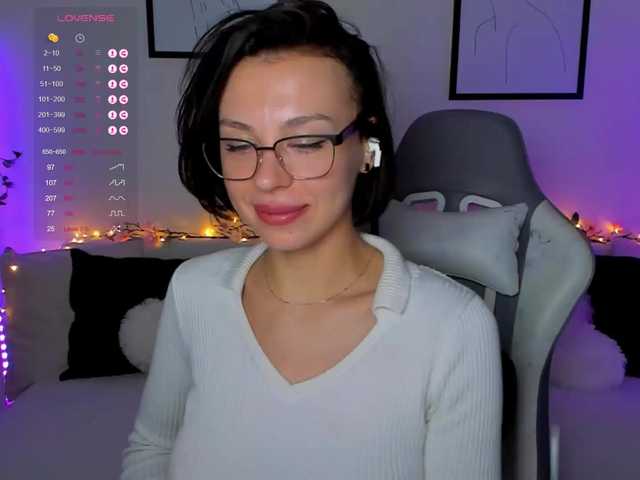 Емитувани слики од екранот TOKKYYO