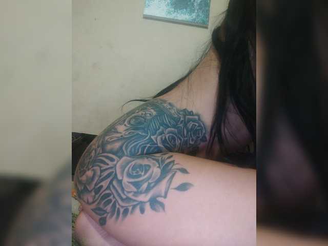 Емитувани слики од екранот A7n7g7e7l