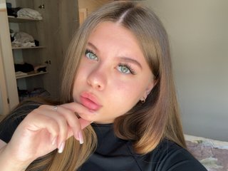 Еротски видео разговор AbbyMint