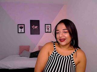 Еротски видео разговор Abril5