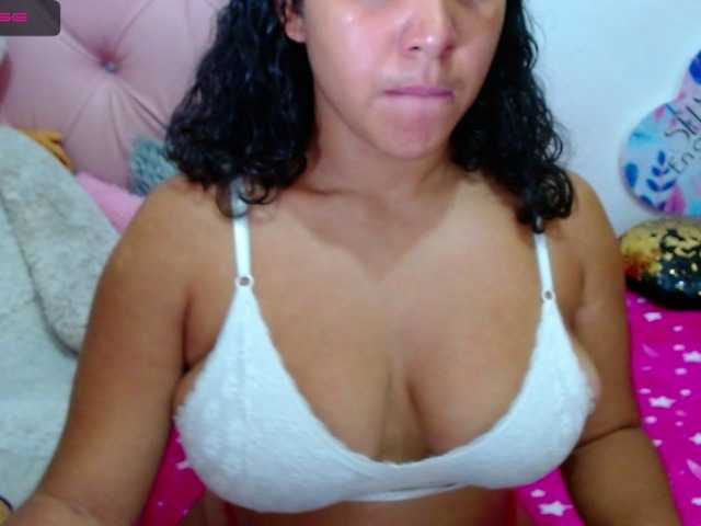 Емитувани слики од екранот abrilcarolina