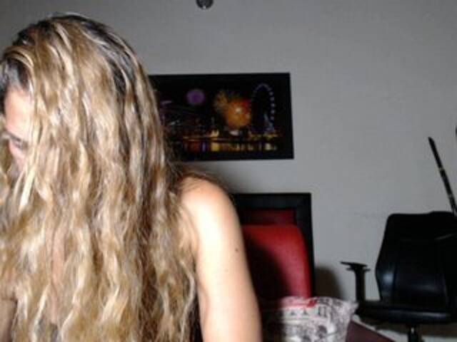 Емитувани слики од екранот AbySimons