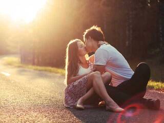 Еротски видео разговор AdamAndAlice