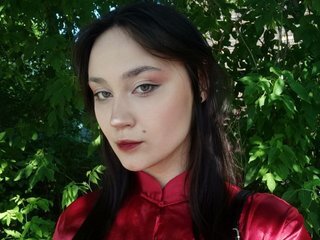 Еротски видео разговор MiaMisty