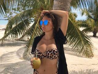 Еротски видео разговор FLame_Adel