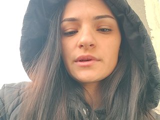 Еротски видео разговор Lina-Luna