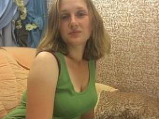 Еротски видео разговор adelinaxxx