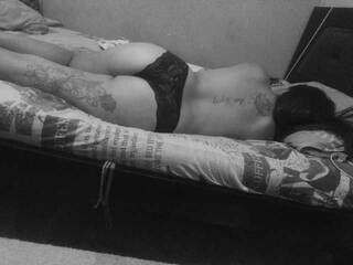 Еротски видео разговор adhara02