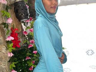 Еротски видео разговор AdilaFaez