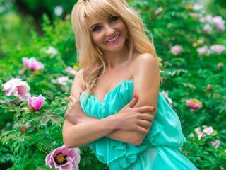 Еротски видео разговор Adrianessa29