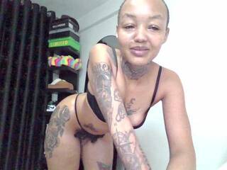 Еротски видео разговор Africana-jojo