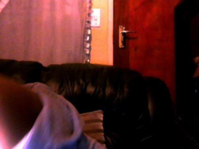 Емитувани слики од екранот AfriGoddess