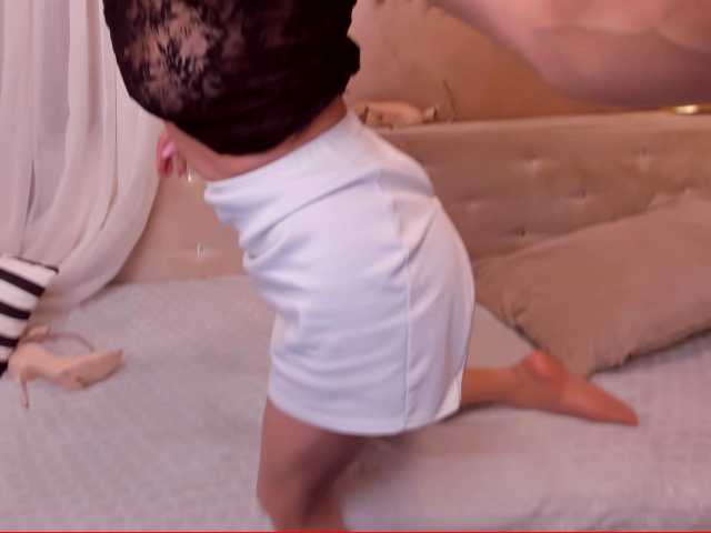 Емитувани слики од екранот Agatha007