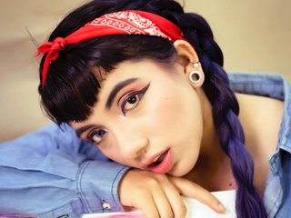 Еротски видео разговор AgathaAiko