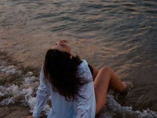 Еротски видео разговор Agnes7700