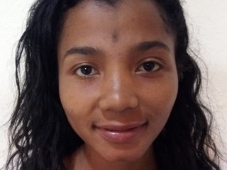 Еротски видео разговор Aichaxxl