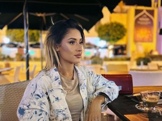 Еротски видео разговор AileenKiss