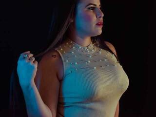 Еротски видео разговор AishaPower