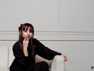 Еротски видео разговор AkiraAi