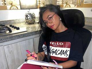 Еротски видео разговор Alana-11