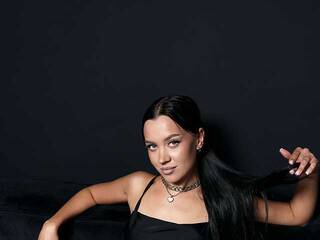 Еротски видео разговор AlanaMell