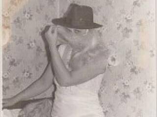 Еротски видео разговор alechka555