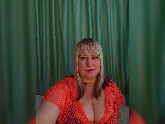 Емитувани слики од екранот Alenka_Tigra