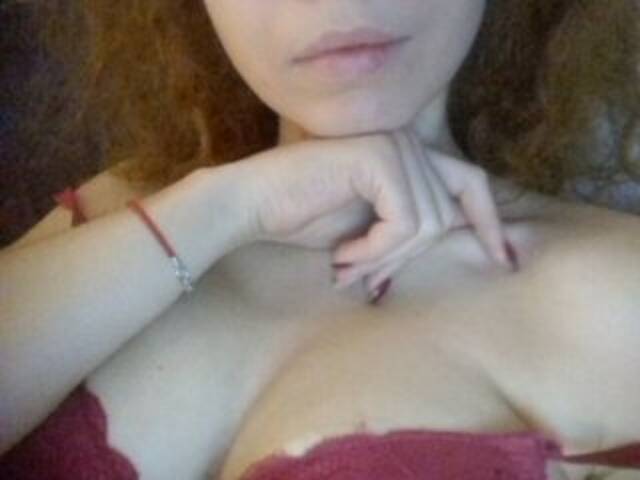 Емитувани слики од екранот Caramel-123