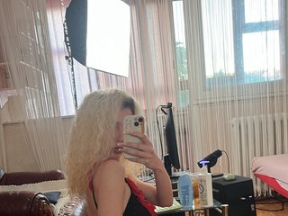 Еротски видео разговор AlexAngelxXx