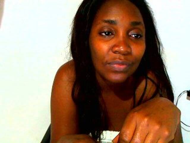 Емитувани слики од екранот AlexaStone