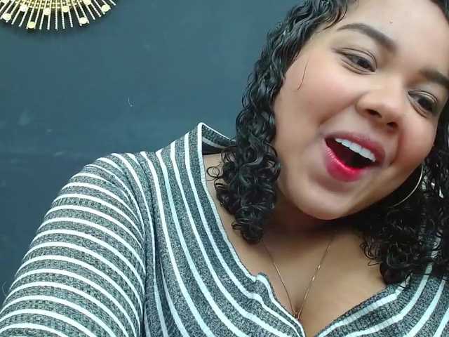 Емитувани слики од екранот AlexaStone1