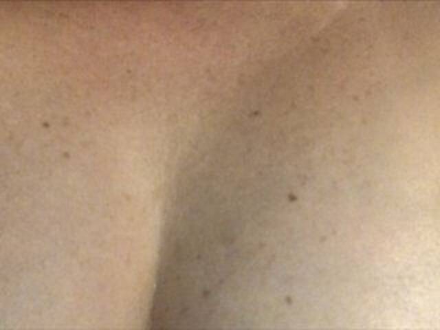 Емитувани слики од екранот Alianakiss