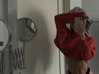 Еротски видео разговор Alice2025