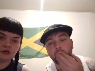Еротски видео разговор AliceFoxy777