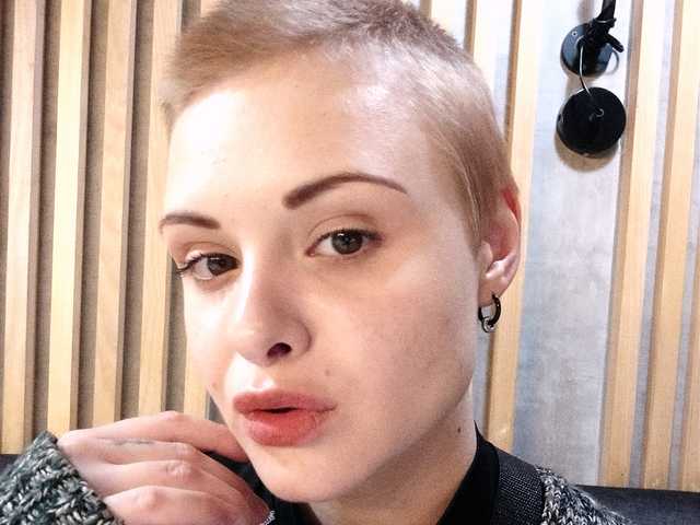 Фотографија на профилот Katy_Manson