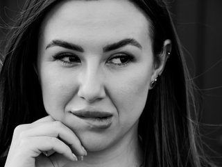 Еротски видео разговор AliceLee