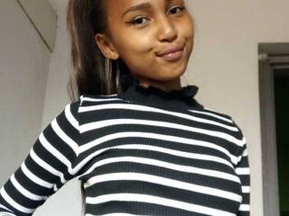 Еротски видео разговор Aliciakittie