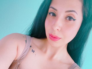 Еротски видео разговор AliciaMarquez