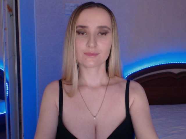 Фотографии Alina-Lovely Привет,я Алина! LOVENSE работает от 10 ток, С2С 40 ток. СТАВИМ ЛЮБОВЬ! ПОДНЯТЬ В ТОП 100 ТОК . УПАЛ КАМСКОР ПОДДЕРЖИТЕ 2 ТОК МНОГО РАЗ . БЛАГОДАРЮ ))