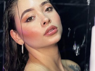 Еротски видео разговор AlinaKravitz