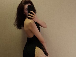 Еротски видео разговор AlinaLisa69