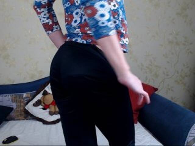 Емитувани слики од екранот AlishaTop